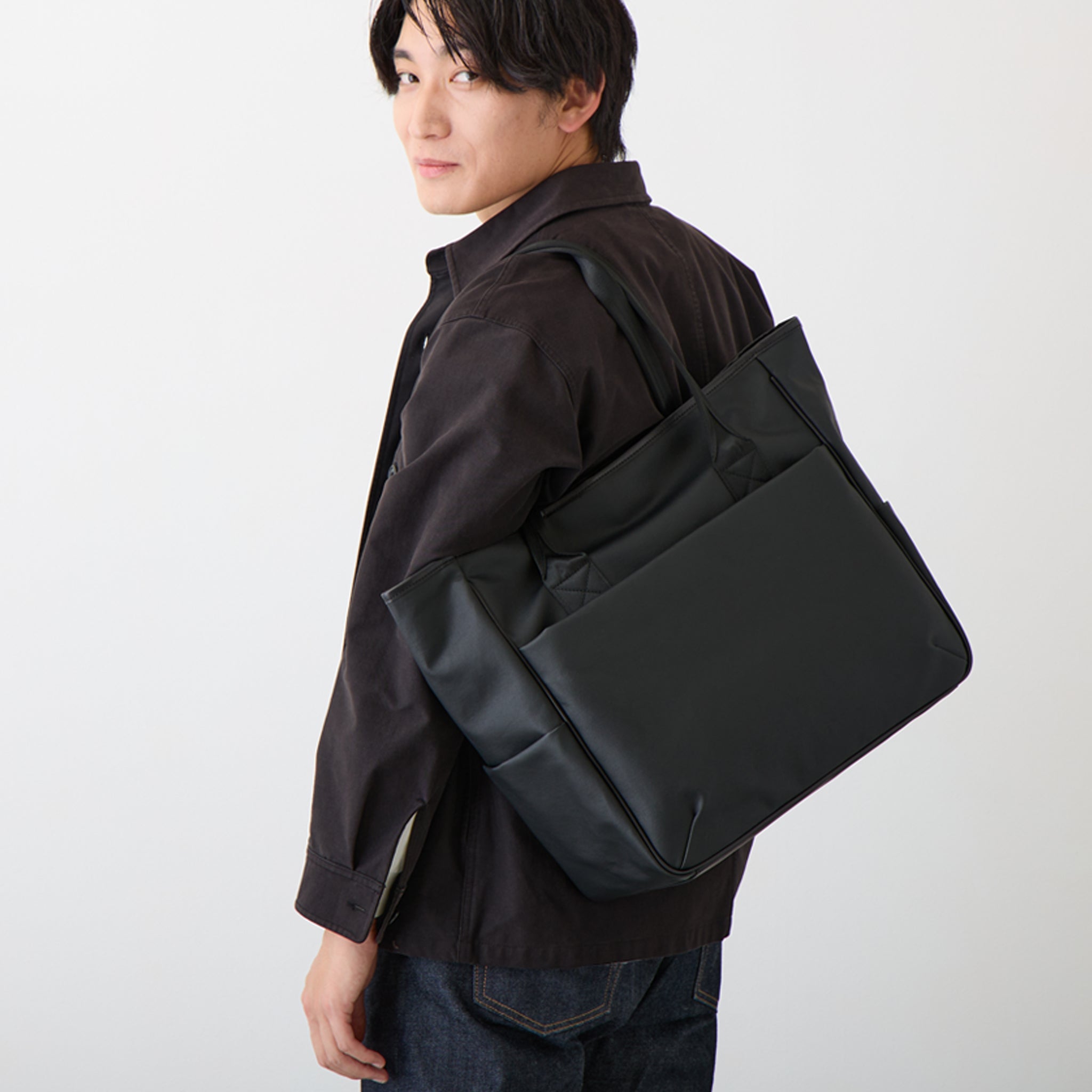 TOUGH BIG TOTE Black