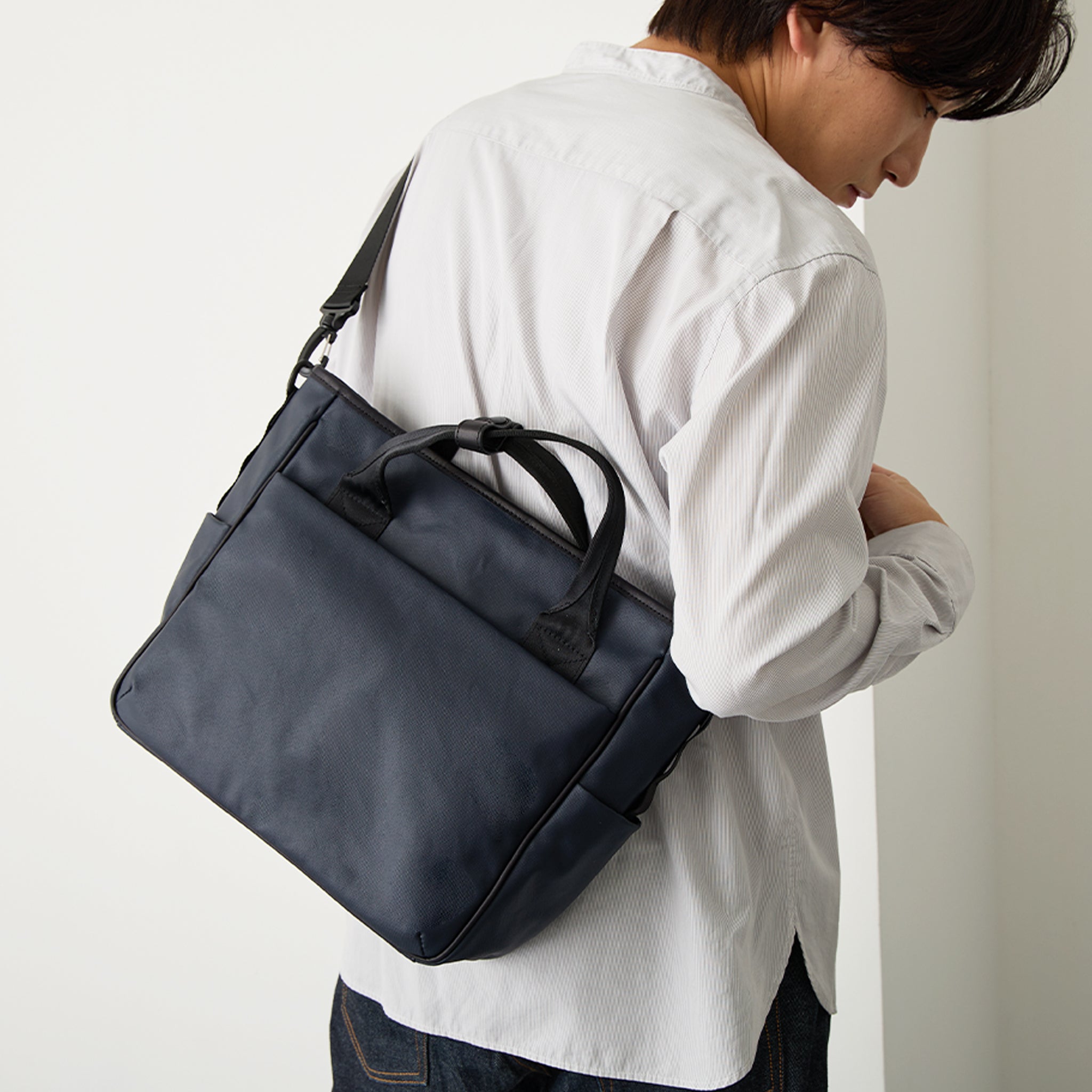 TOUGH SHOULDER MULTI TOTE