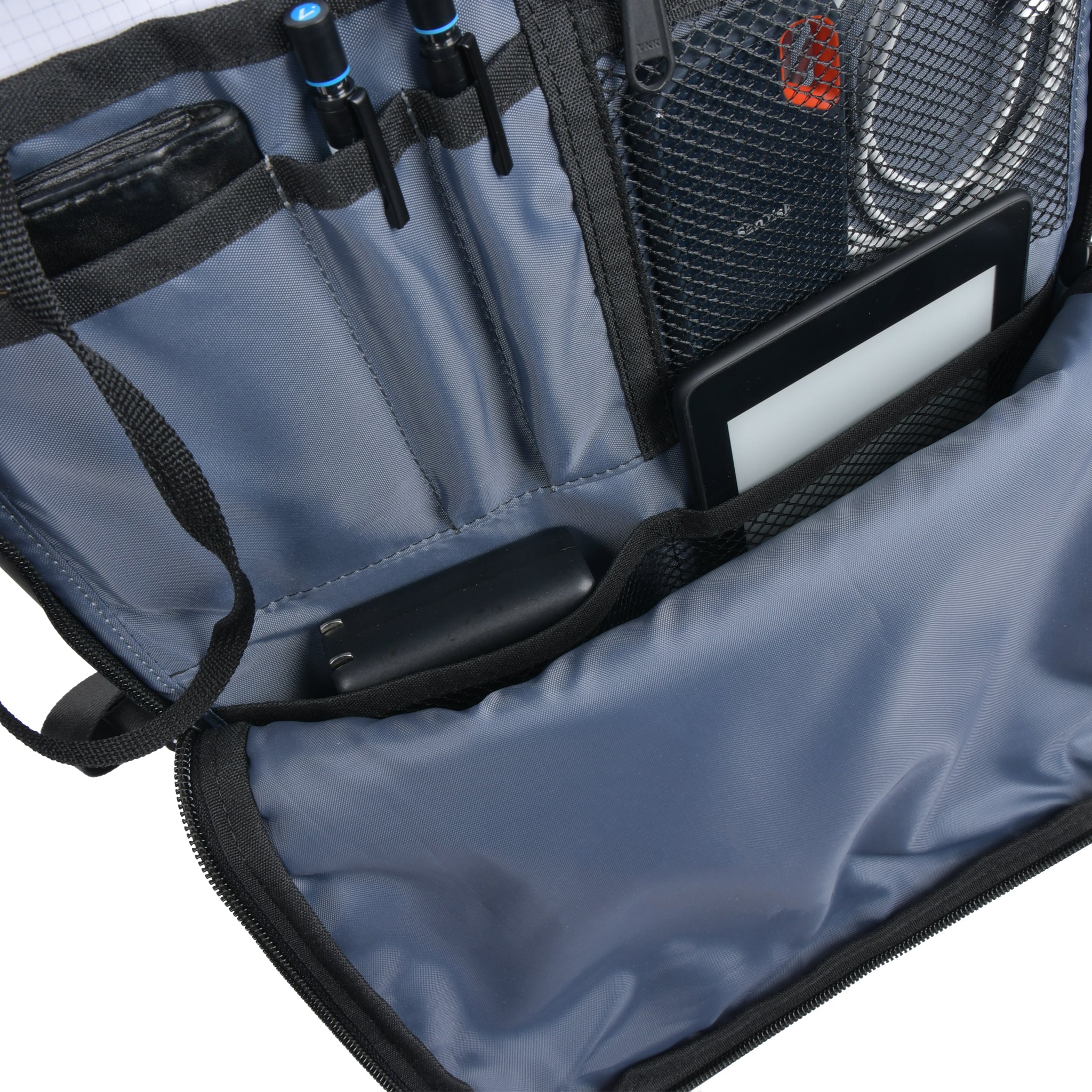 TOUGH SLIM BACKPACK BLACK