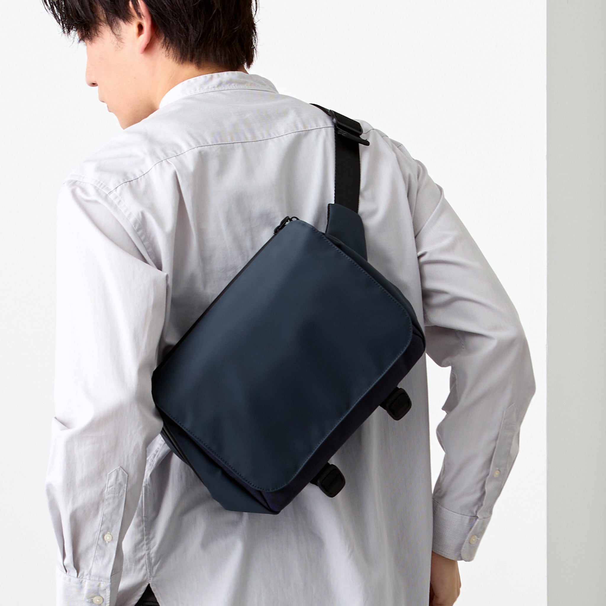 TOUGH SLING MULTI BAG NAVY