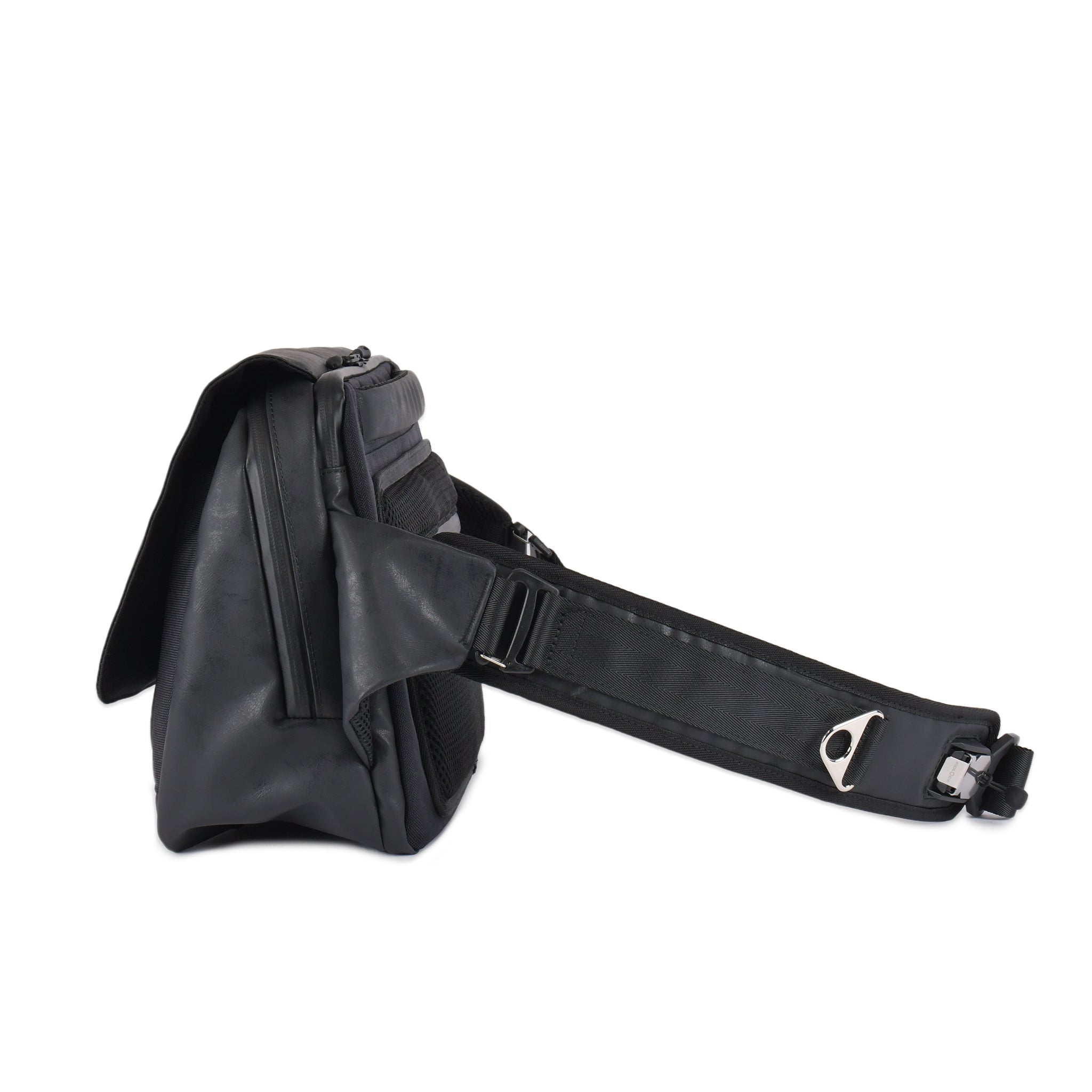 TOUGH BIG SLING BAG ADO