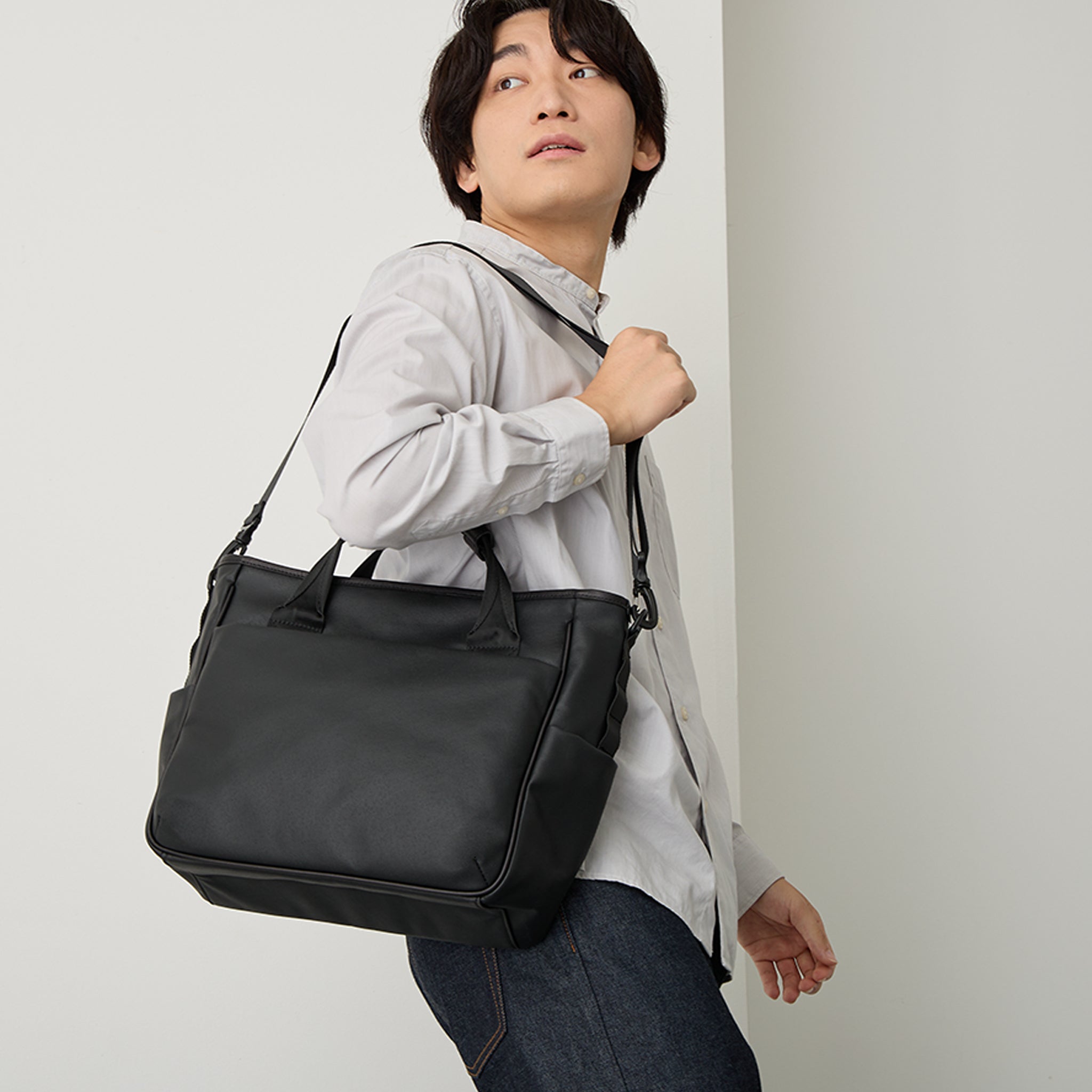 TOUGH SHOULDER MULTI TOTE